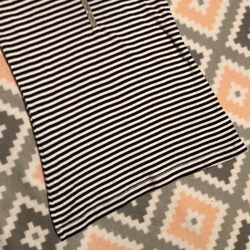 Old Navy Womens Navy Blue&White Striped “Perfect Henley” Short Sleeve Top Size S - Picture 5 of 12